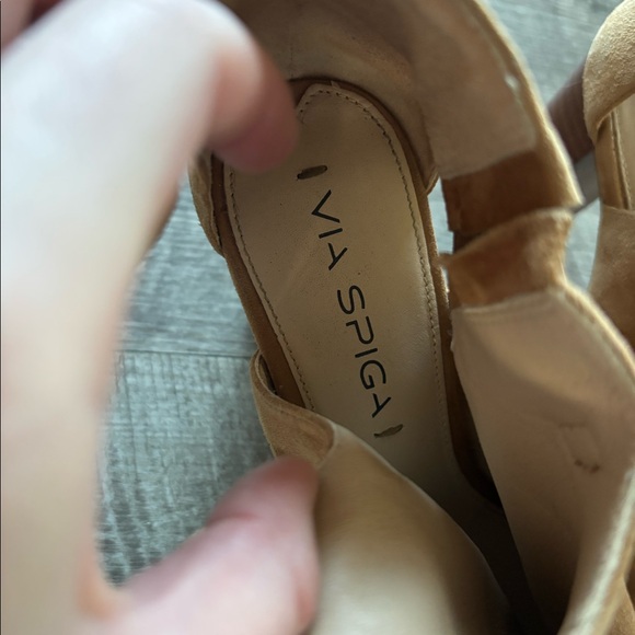 Shoe bundle - Picture 4 of 4